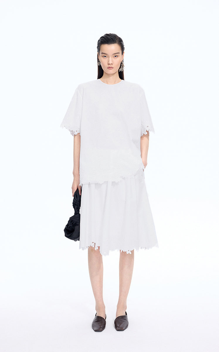 Top / JNBY Oversized Embroidered Cotton T-Shirt Ecru