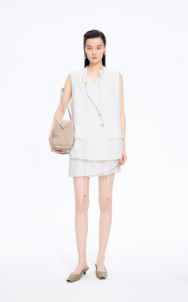 Vest / JNBY Sculptural Drawstring Neckline Vest Off White