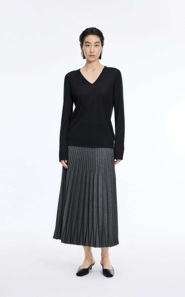 Sweater / JNBY V-Neck Baselan Wool-Silk Blend Pullover Black