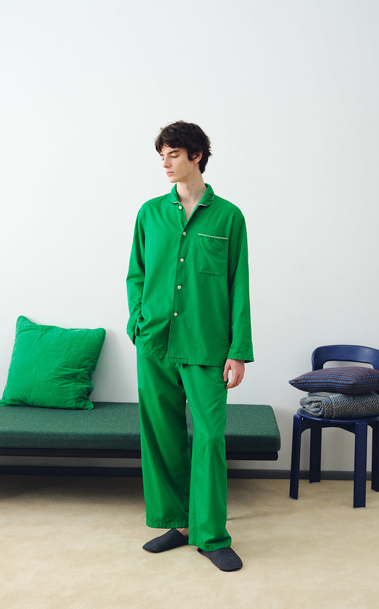 Shoes / JNBYHOME One-Piece Slip-On Slippers