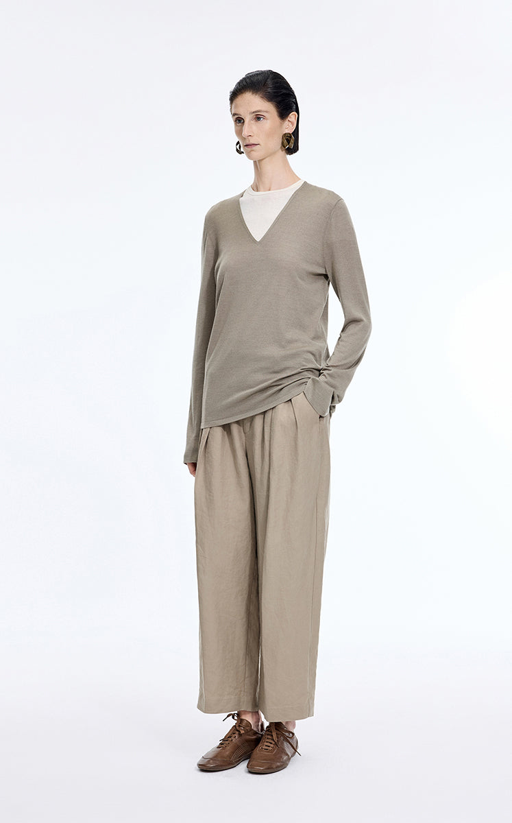 Sweater / JNBY V-Neck Baselan Wool-Silk Blend Pullover