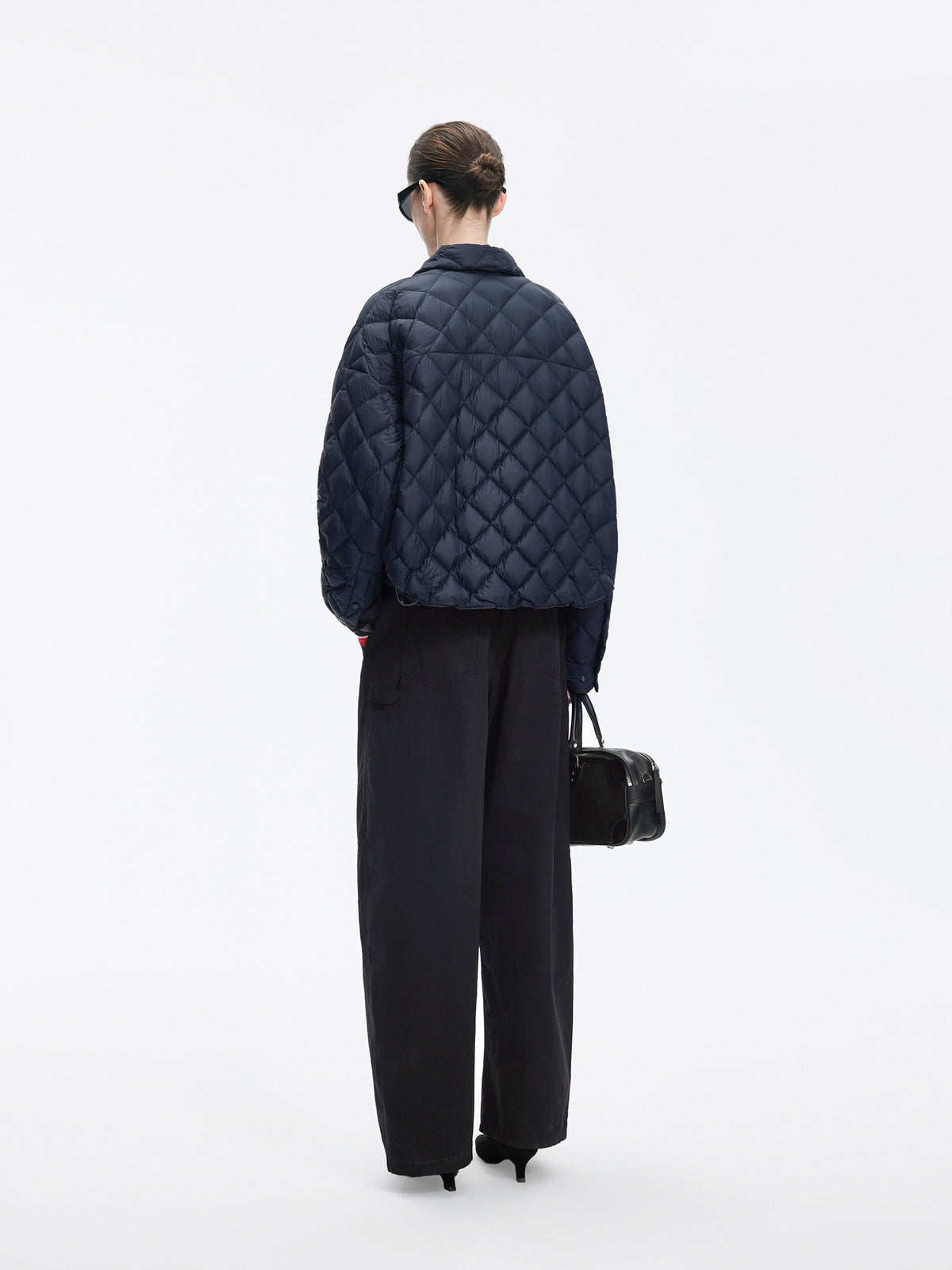 Jacket / JNBY Oversized Short Down Coat with 95% White Goose Down