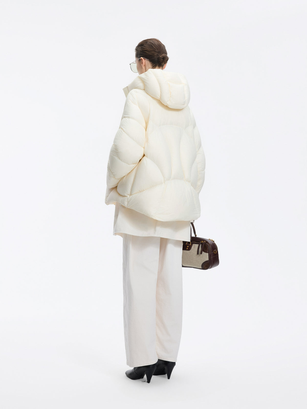 Jacket / JNBY Oversized Hooded Down Puffer