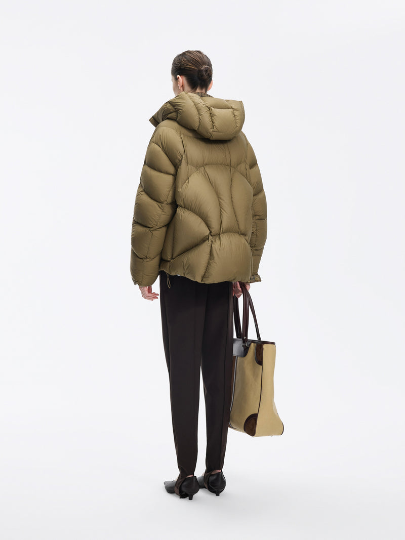 Jacket / JNBY Oversized Hooded Down Puffer