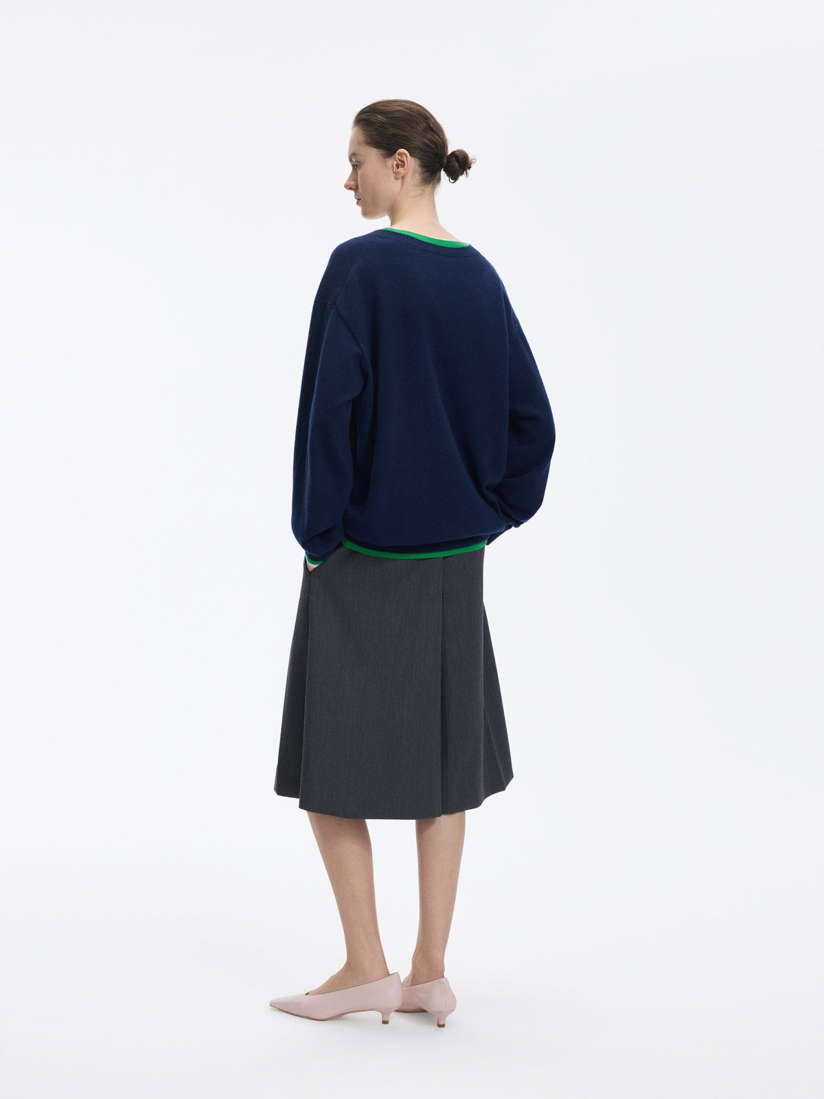 Sweater / JNBY Merino Wool Cashmere Blend V-Neck Pullover