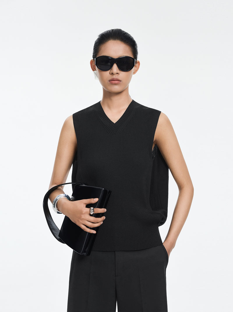 Vest / JNBY Merino Wool V-Neck Knit Vest