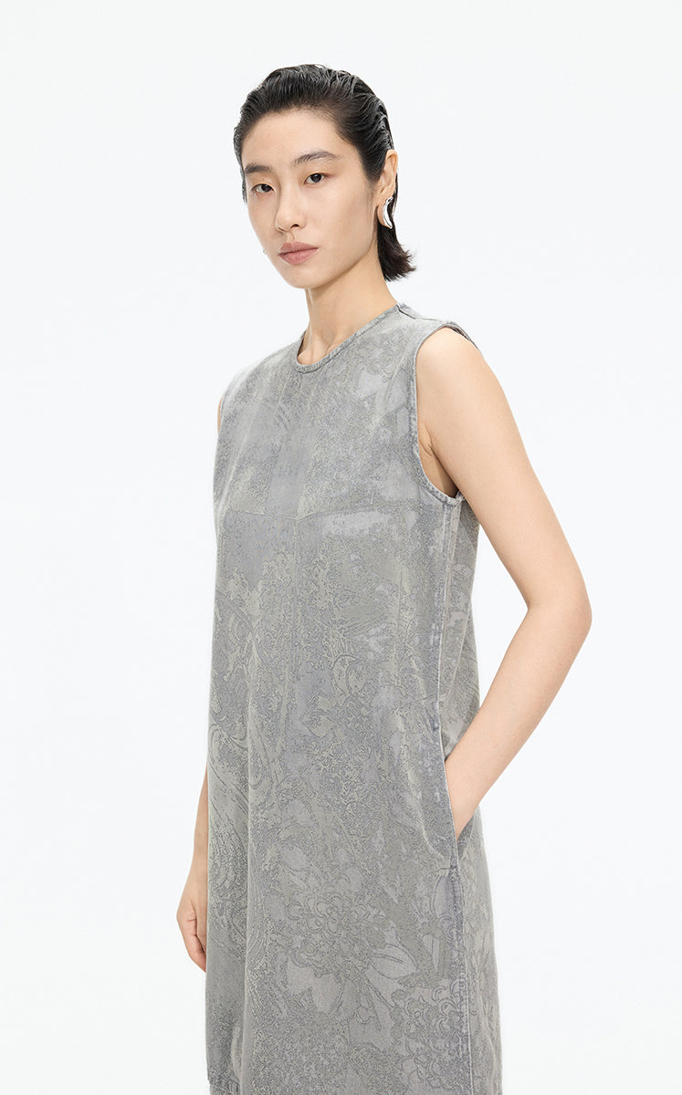 Dress / JNBY A-Line Flocked Denim Sleeveless Dress