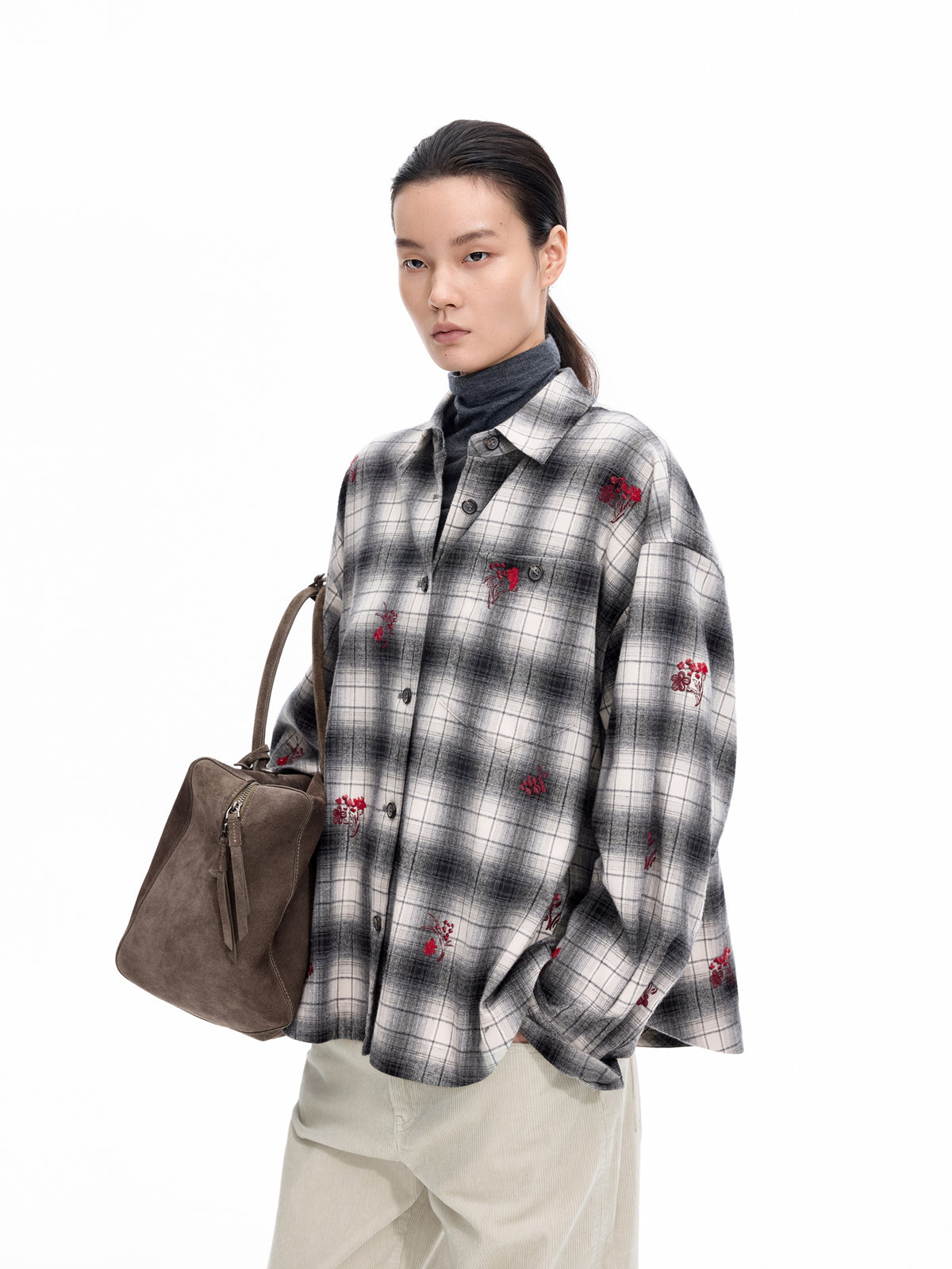 Shirt / JNBY Oversized Cotton Plaid Shirt with Embroidery
