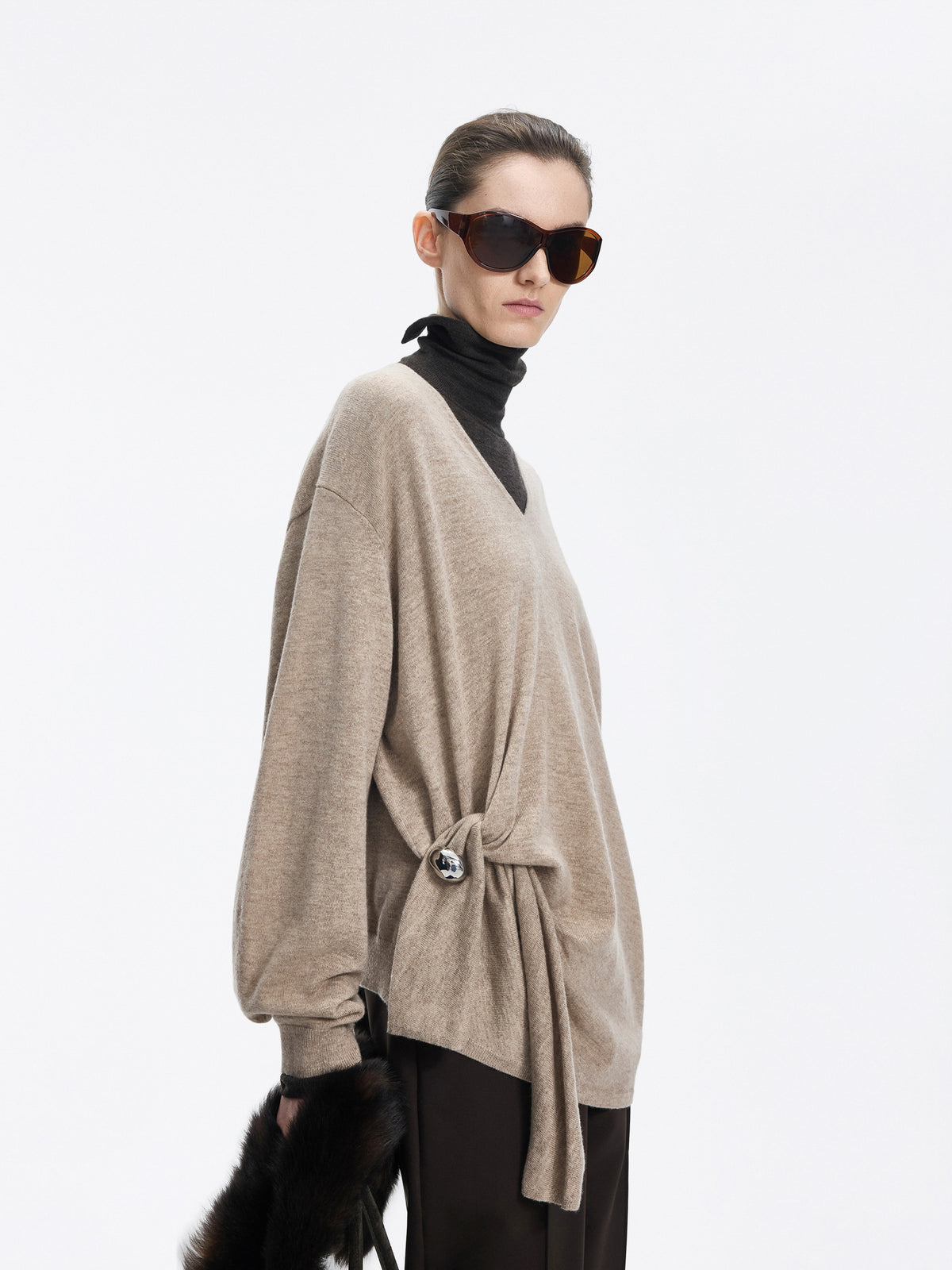 Sweater / JNBY 100% Merino Wool V-Neck Oversized Pullover