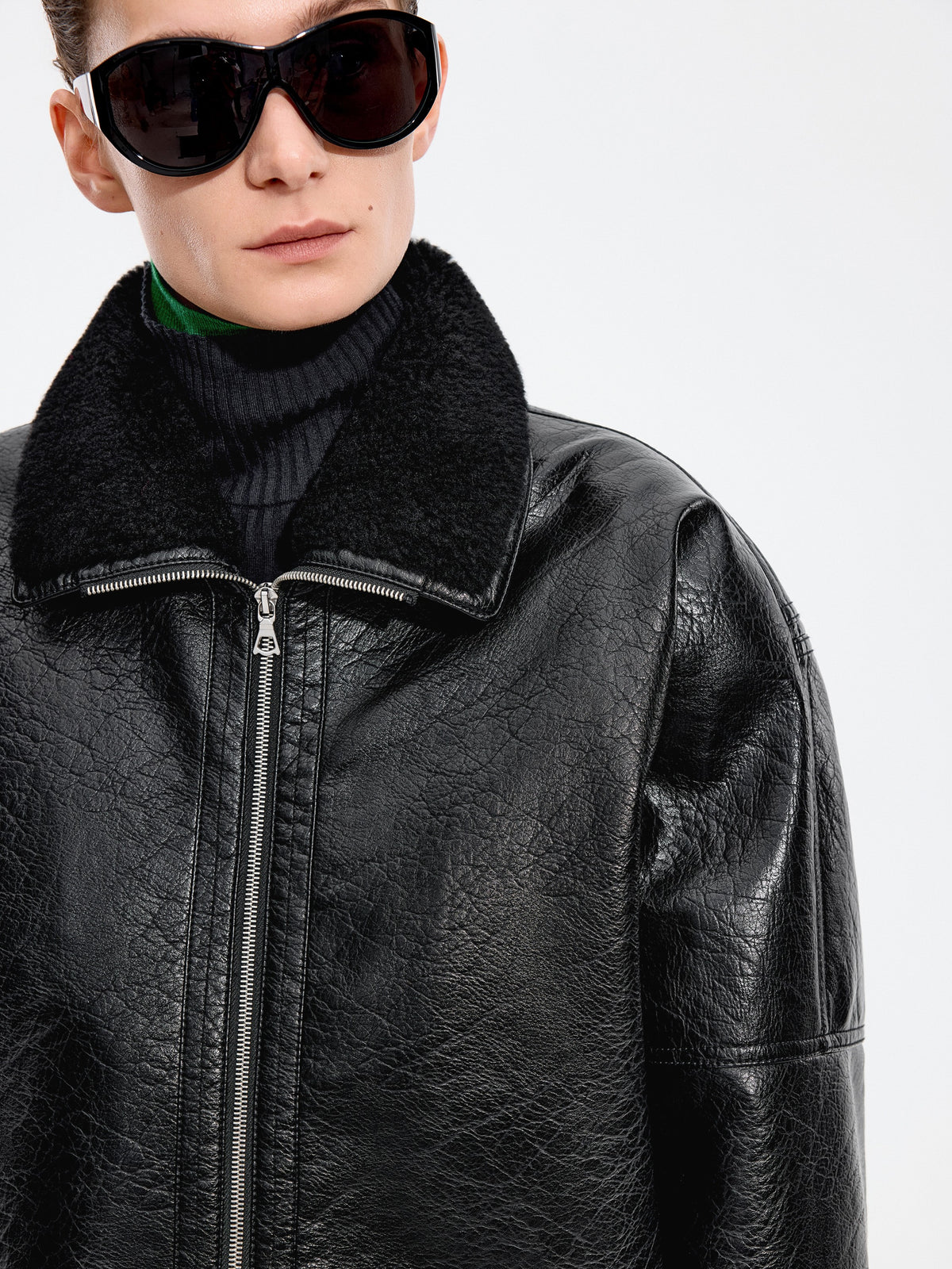 Jacket / JNBY O-Shape Faux Leather Jacket