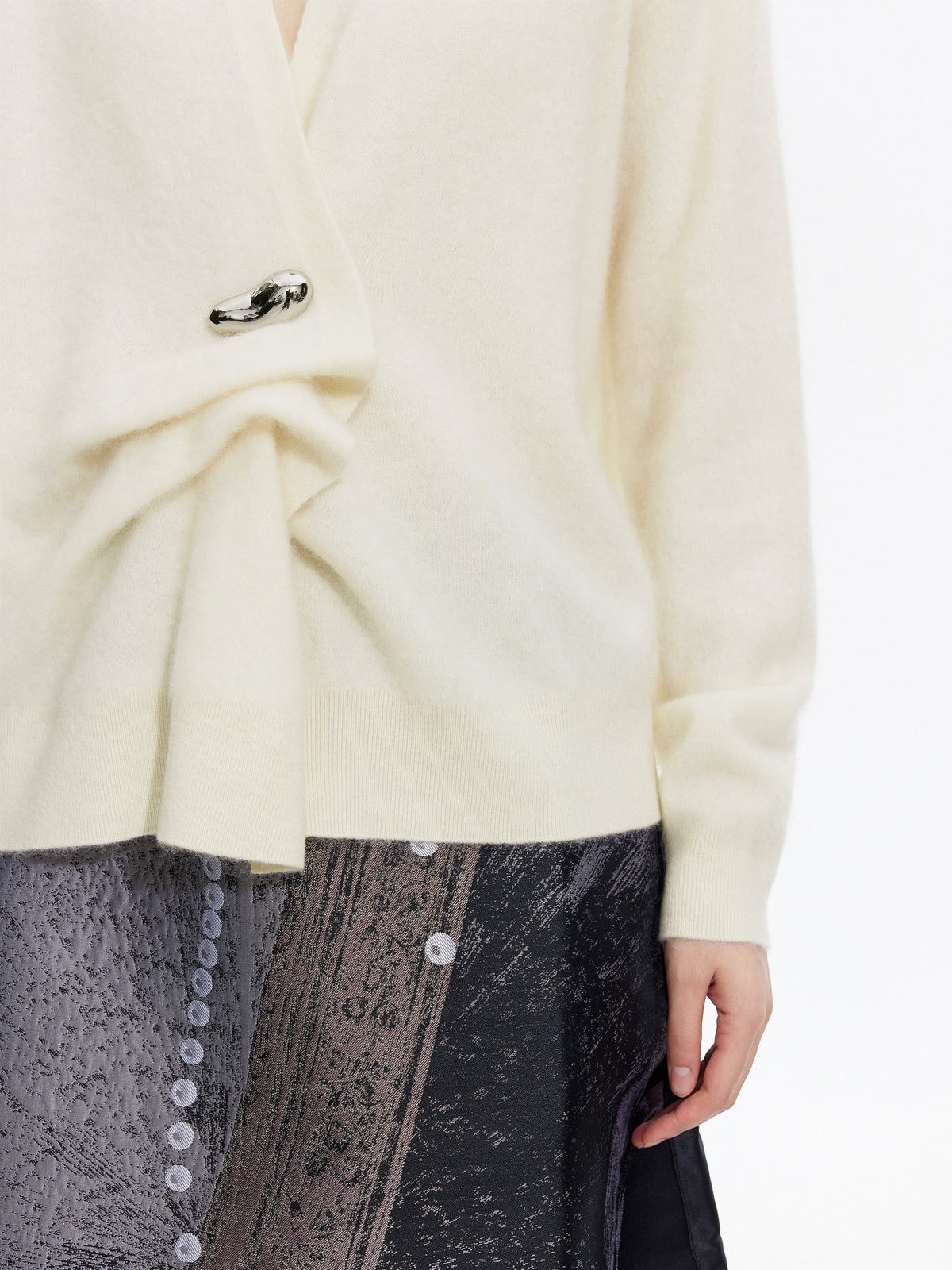 Cardigan / JNBY 100% Wool V-Neck Cropped Sweater