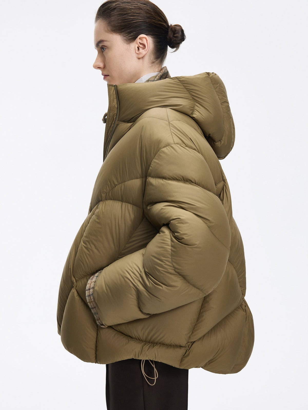 Jacket / JNBY Oversized Hooded Down Puffer