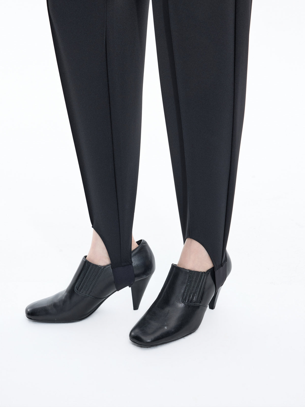 Pants / JNBY Nylon Blend Tapered Trousers