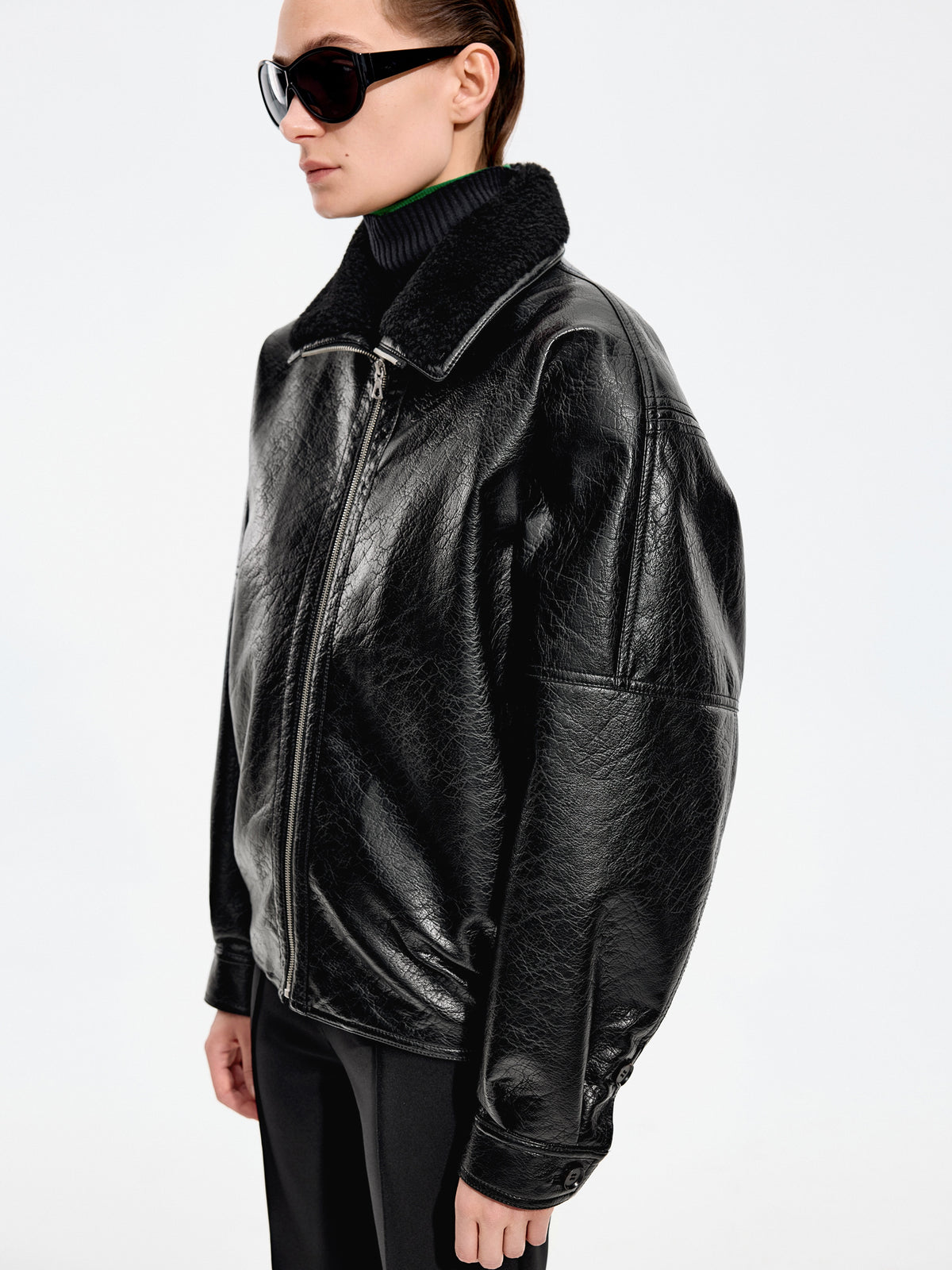 Jacket / JNBY O-Shape Faux Leather Jacket