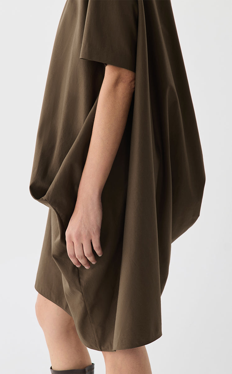 Dress / JNBY Irregular Urban Short Sleeve Dress