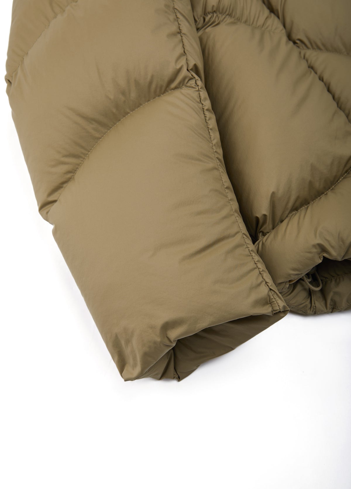 Jacket / JNBY Oversized Hooded Down Puffer