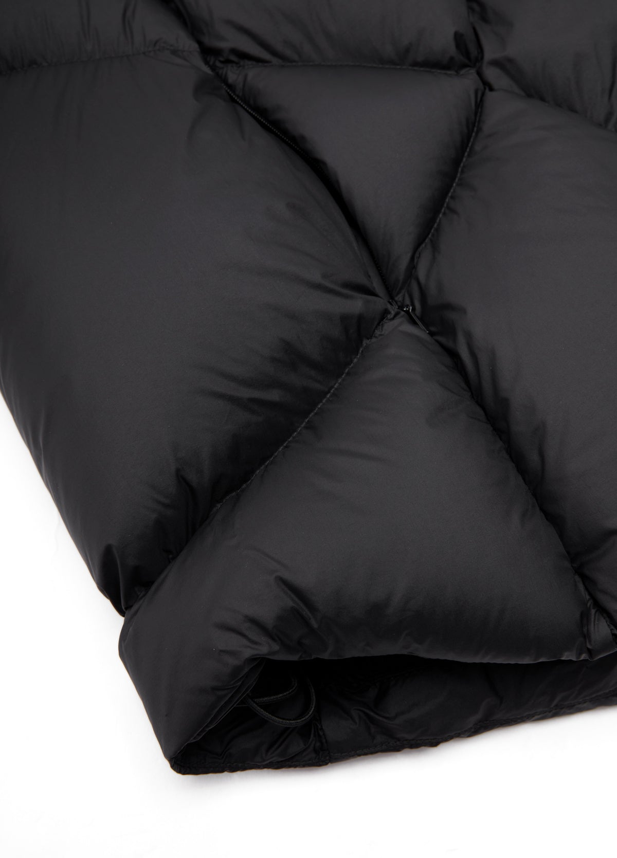 Jacket / JNBY Oversized Hooded Down Puffer