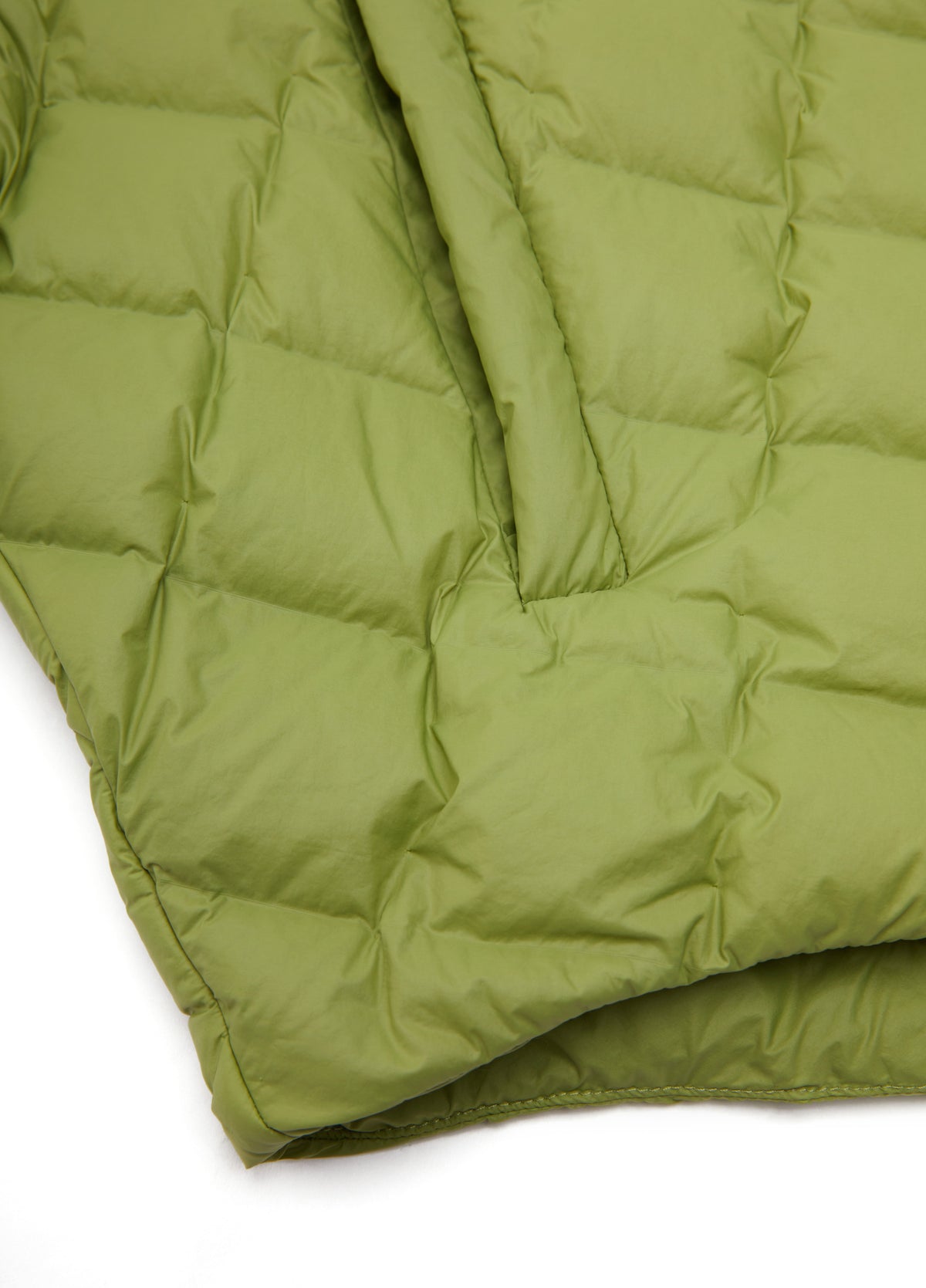 Jacket / JNBY Oversized Short Down Coat with 95% White Goose Down